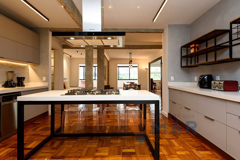 Lujoso 3 Dormitorios en Copacabana | LM 76/601