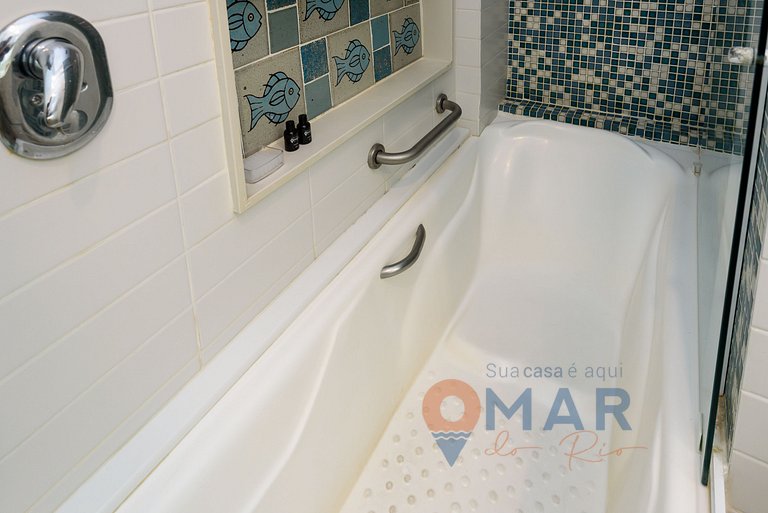 Modern 2 Bedroom Apartment with Garage | XS 83/304