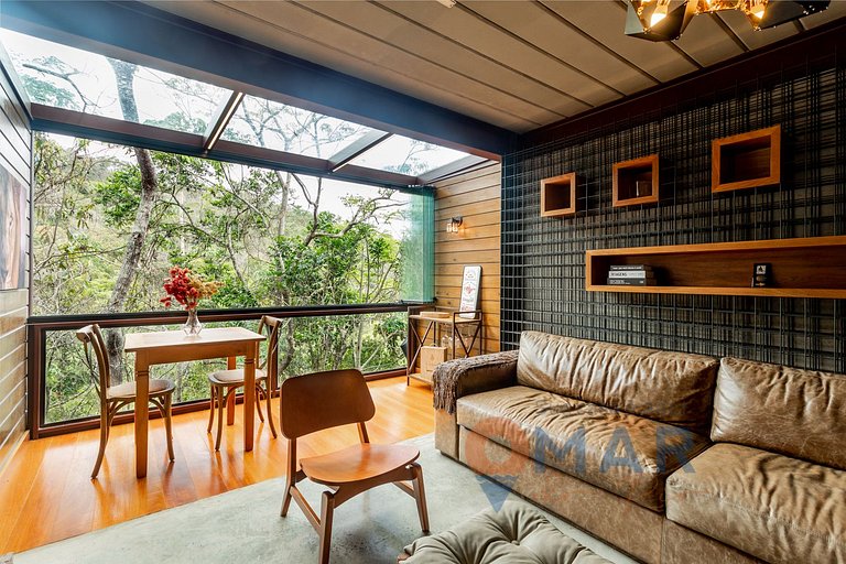 Triplex con Diseño Industrial en Itaipava | AIR A2