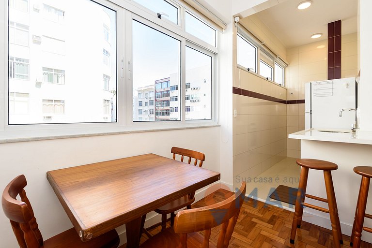 Omar do Rio: Modern 1BDR 300m from Ipanema Beach