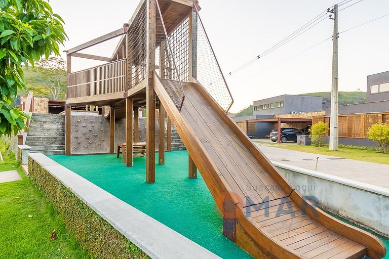 Triplex con Diseño Industrial en Itaipava | AIR A2