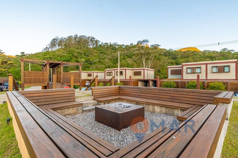 Triplex con Diseño Industrial en Itaipava | AIR A2