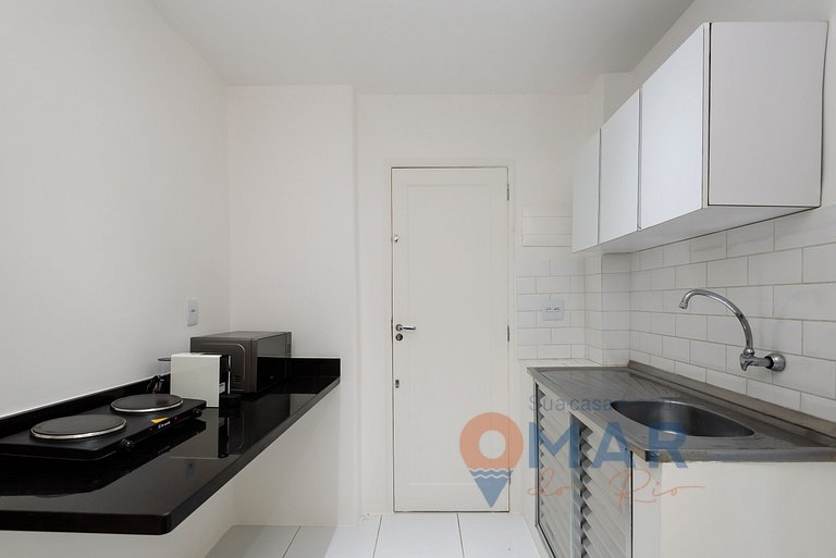 2-bedroom apartment 100m from Copacabana Beach | AS 13/705
