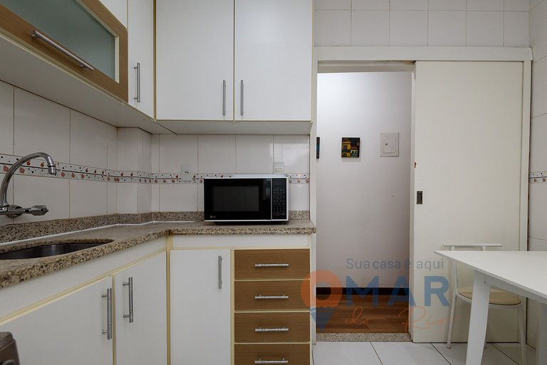 1BDR 200m from Copacabana Beach