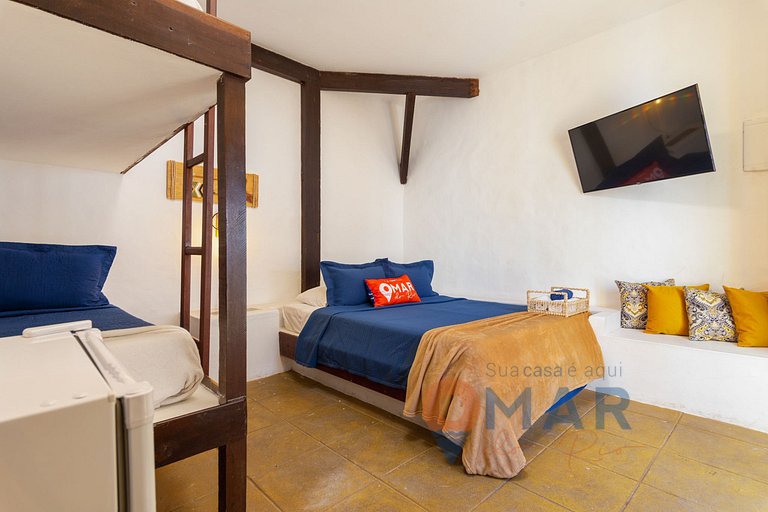 Casa Flora con Piscina: Suíte Amarilla