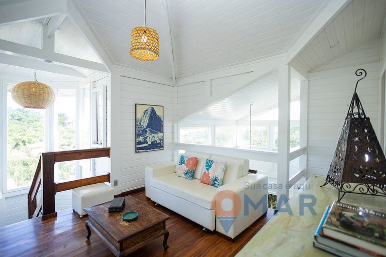 Casa Ayana | Huge Mansion w/ Pool | 400m from Brava Beach