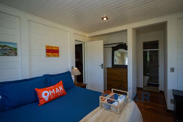 Casa Ayana | Mansión con piscina a 400m de Praia Brava