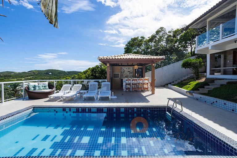Casa Ayana | Huge Mansion w/ Pool | 400m from Brava Beach