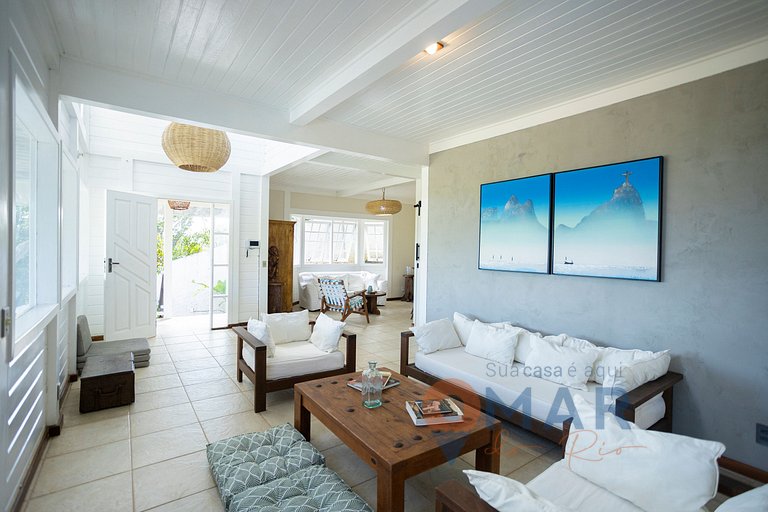 Casa Ayana | Huge Mansion w/ Pool | 400m from Brava Beach