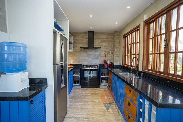 Casa Ayana | Huge Mansion w/ Pool | 400m from Brava Beach