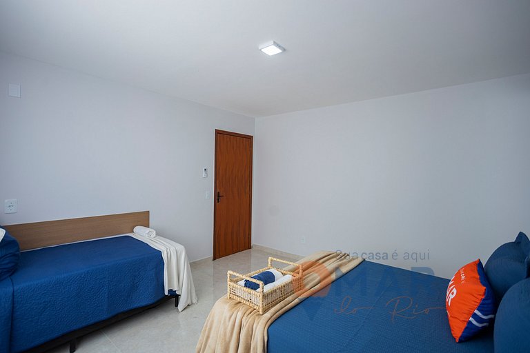 6 Bedroom House in Manguinhos | 300m from the Beach | CC 18