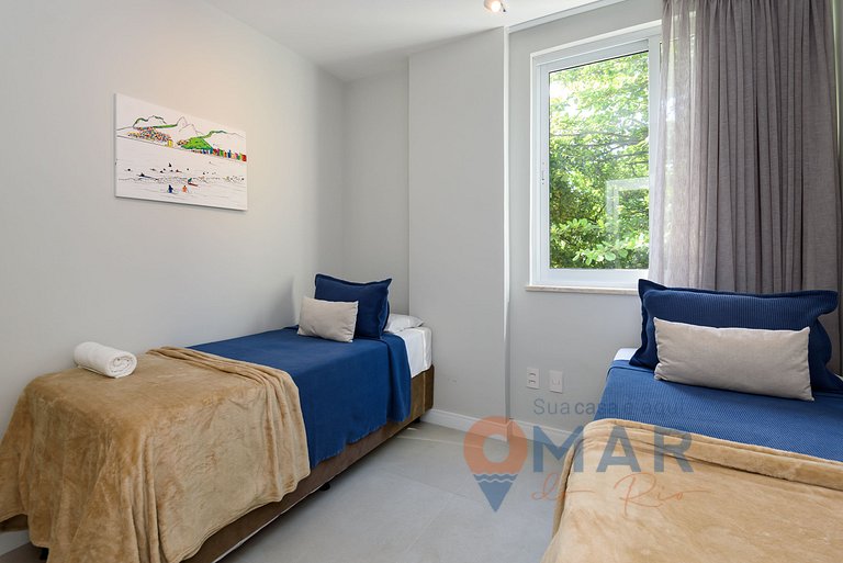 Grande Piso en Leblon con 3 habitaciones | GBC 260/301