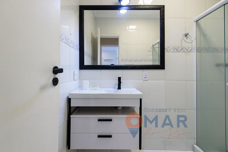 2-Bedroom apartment 350m from Copacabana Beach | SF 135/604