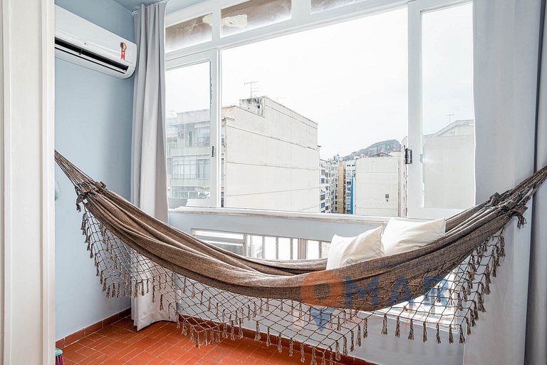 Studio 200m from Copacabana Beach | FM144/1006