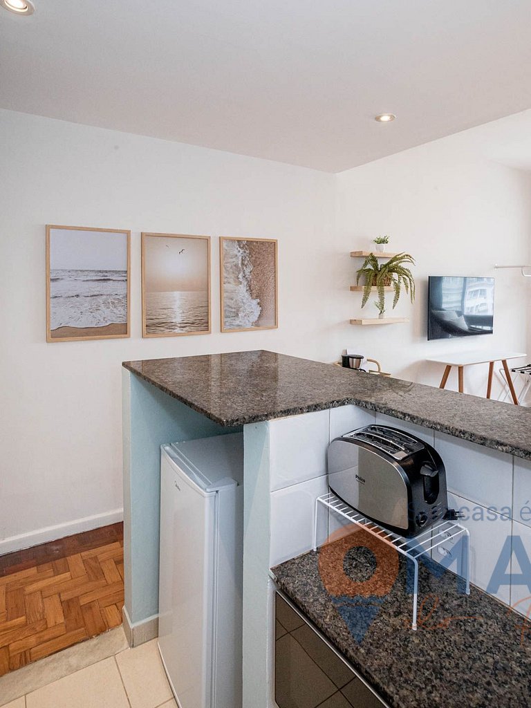 Estudio a 200 metros de la playa de Copacabana | FM144/1006