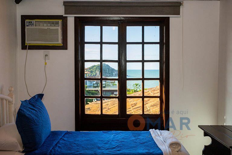Beachfront House w/ Ocean View in Búzios | CBR 7/7