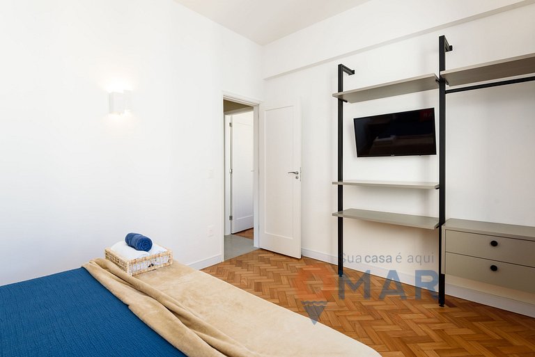 4-Bedroom apartment 350m from Copacabana Beach | FS 99/1003