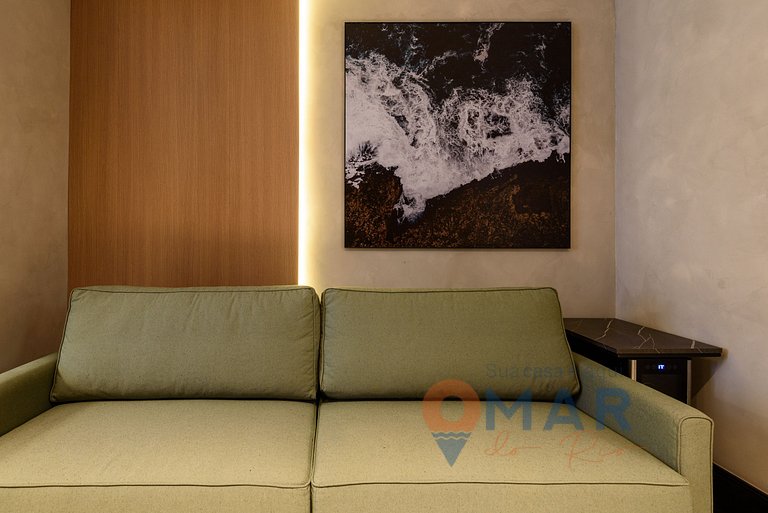 Decorated Apartment 130m from the Beach | NSC 1102/501