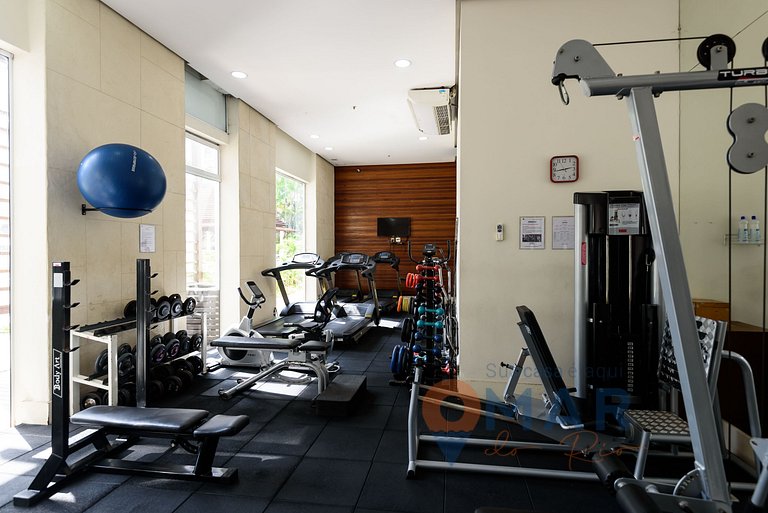 Duplex: Pool, Garage, and Gourmet Area|FL 960/602