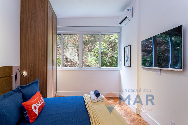 Modern 4 Bedrooms 650m from the Beach | NS 4/1003