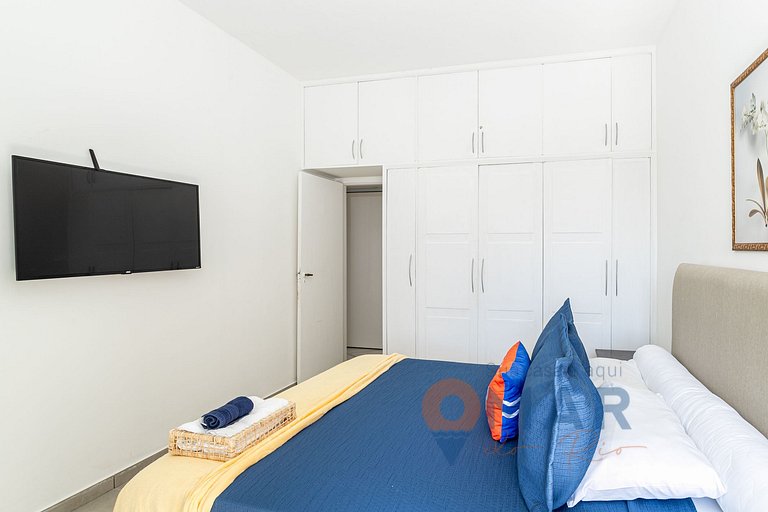 2-bedroom apartment 240m from Copacabana Beach | RP 186/1002