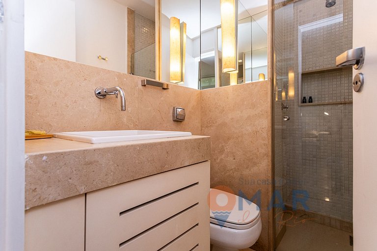 Leblon Family Apartment | DFR 325/202