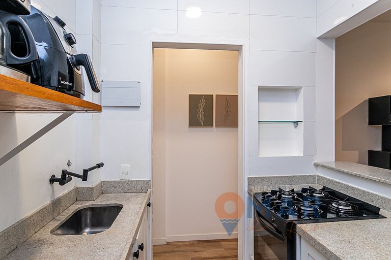 Modern Bedroom & Living Room in Botafogo | BRI 55/503