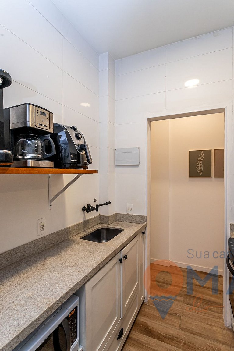 Modern Bedroom & Living Room in Botafogo | BRI 55/503