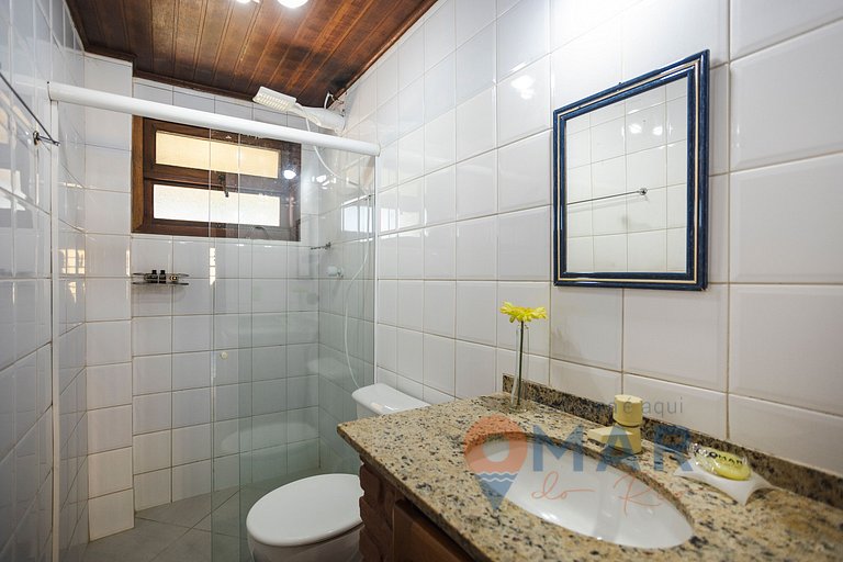 Beach House with Swimming Pool and Garage in Búzios | VG 05