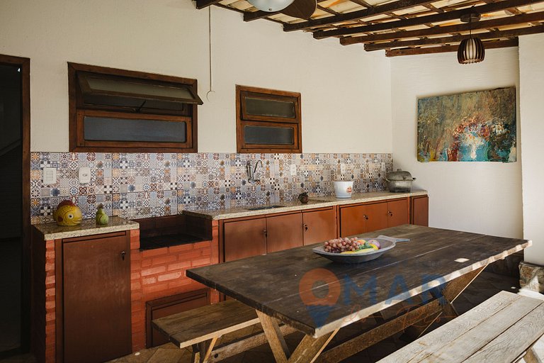 Beach House with Swimming Pool and Garage in Búzios | VG 05