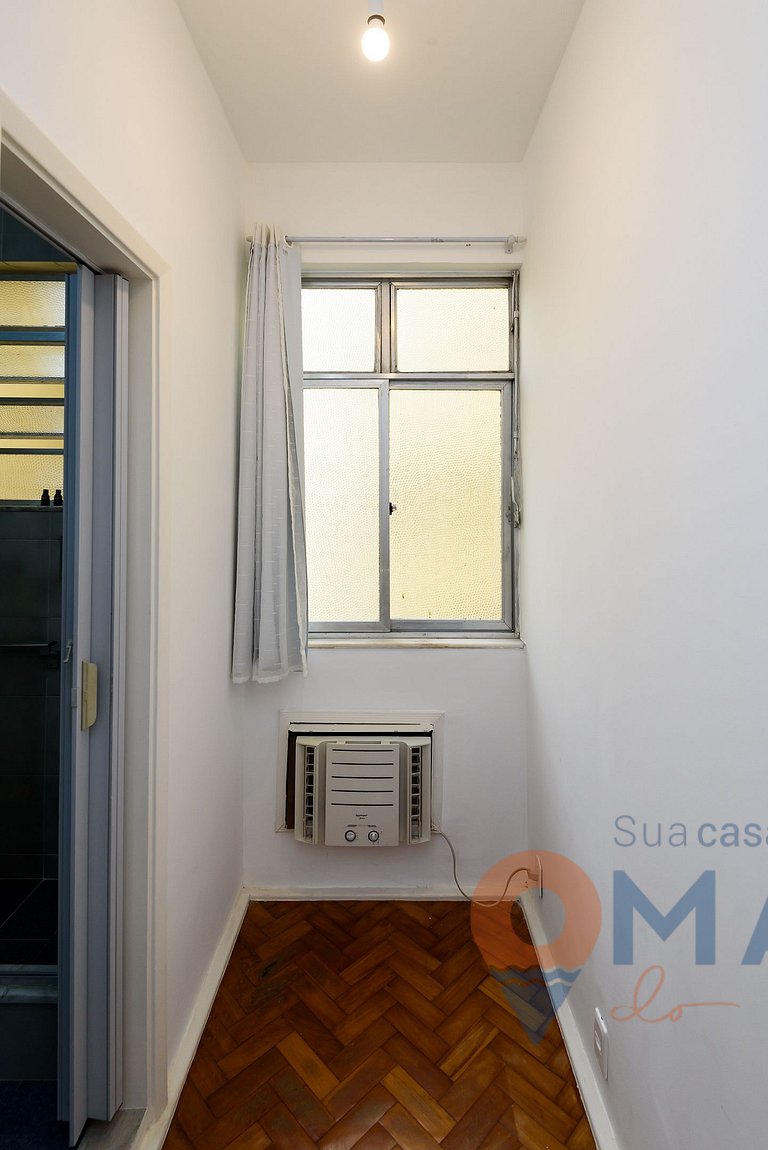 2-Bedroom Apartment w/ Sea View in Copacabana | FDM 7/91