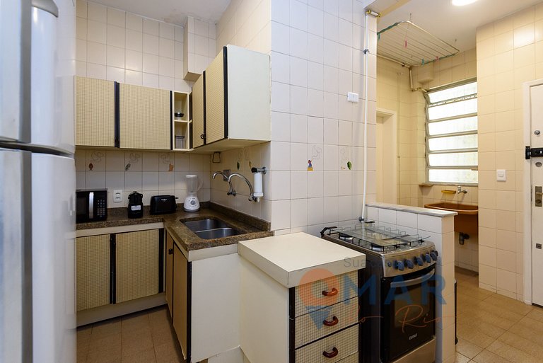 2-Bedroom Apartment w/ Sea View in Copacabana | FDM 7/91