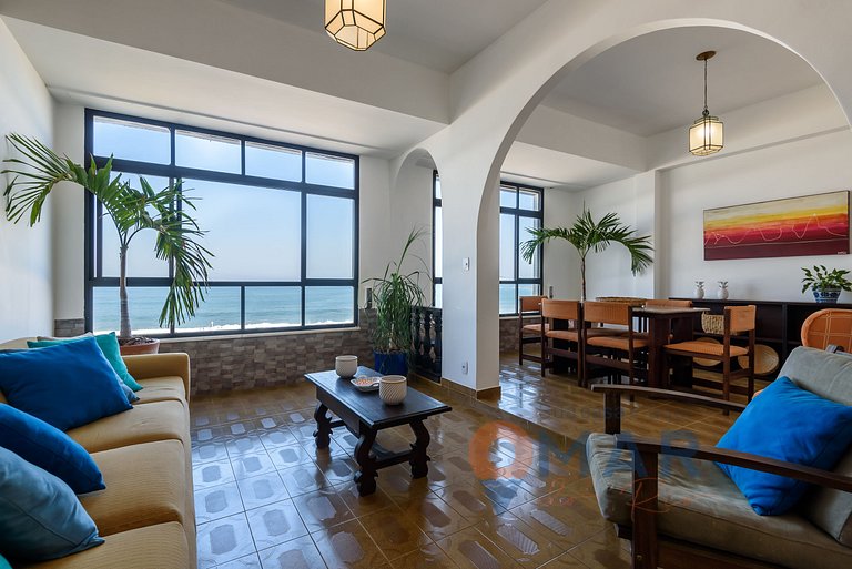 2-Bedroom Apartment w/ Sea View in Copacabana | FDM 7/91