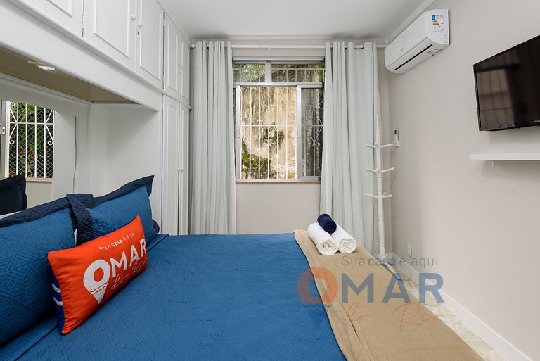 Peaceful Stay in Copacabana: 2 Bedrooms | TN 315/102