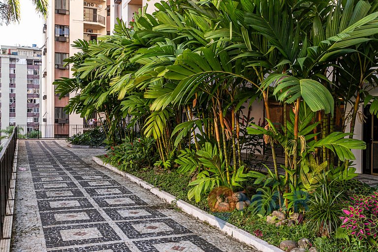 Apart-Hotel with Pool in Copacabana | PI 500/307