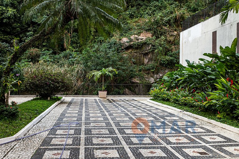 Apart-Hotel con Piscina en Copacabana | PI 500/307