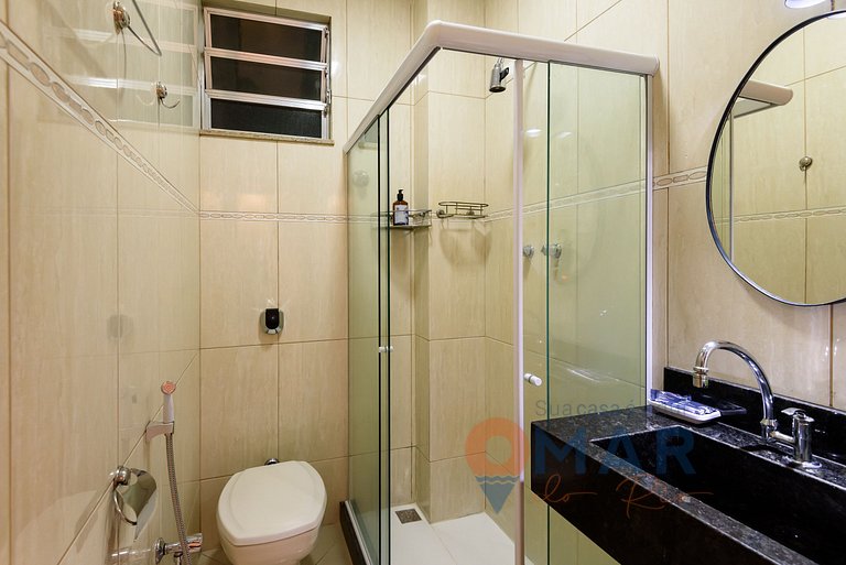 Work and Leisure in Copacabana | NSC 1085/301