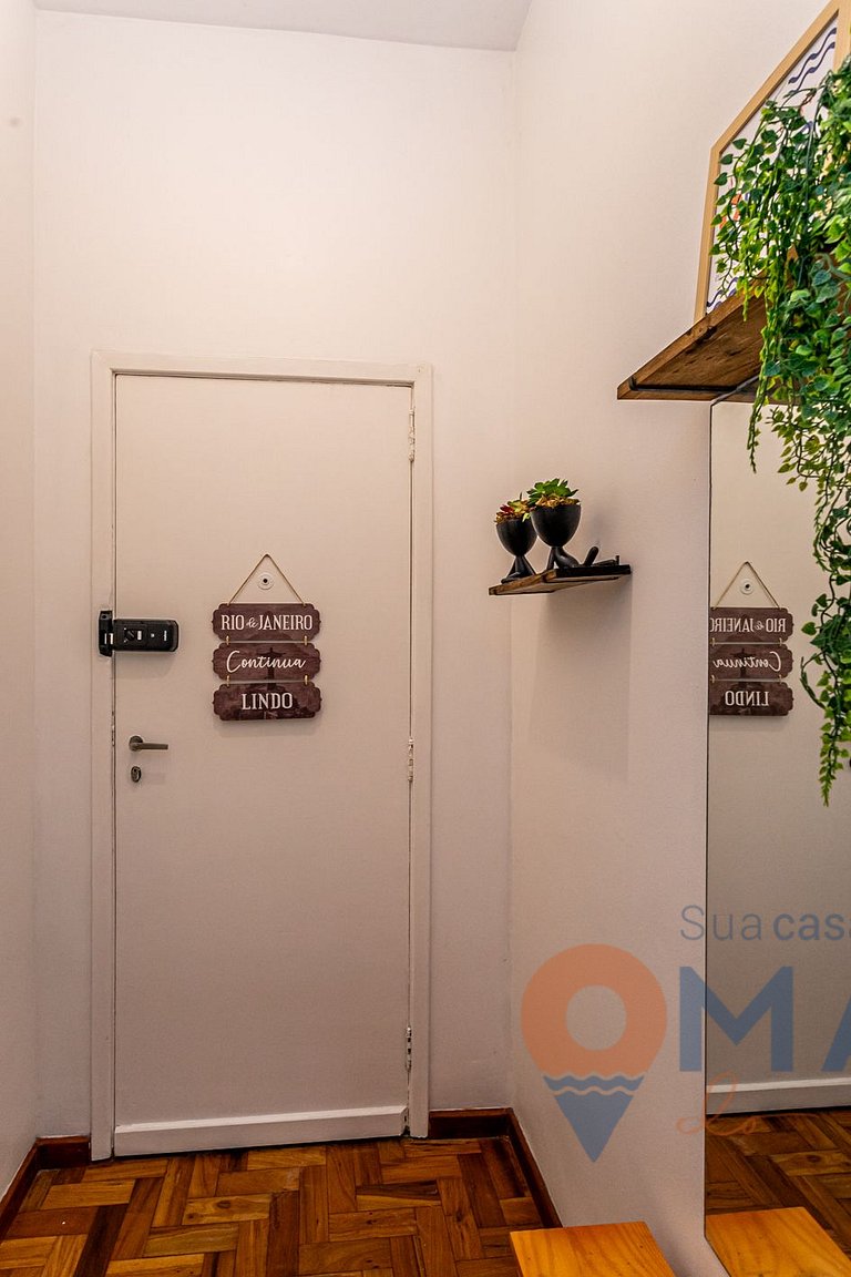 Decorated apartment in Copacabana | TN 242/201