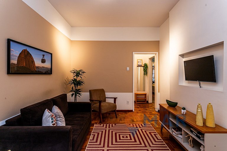 Decorated apartment in Copacabana | TN 242/201