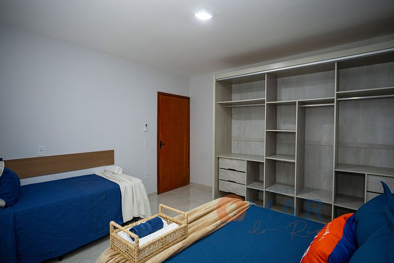 Casa de 6 habitaciones en Manguinhos | 300m del mar | CC 18