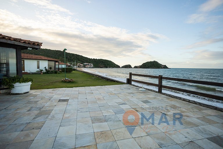 Beachfront House w/ Ocean View in Búzios | CBR 7/7