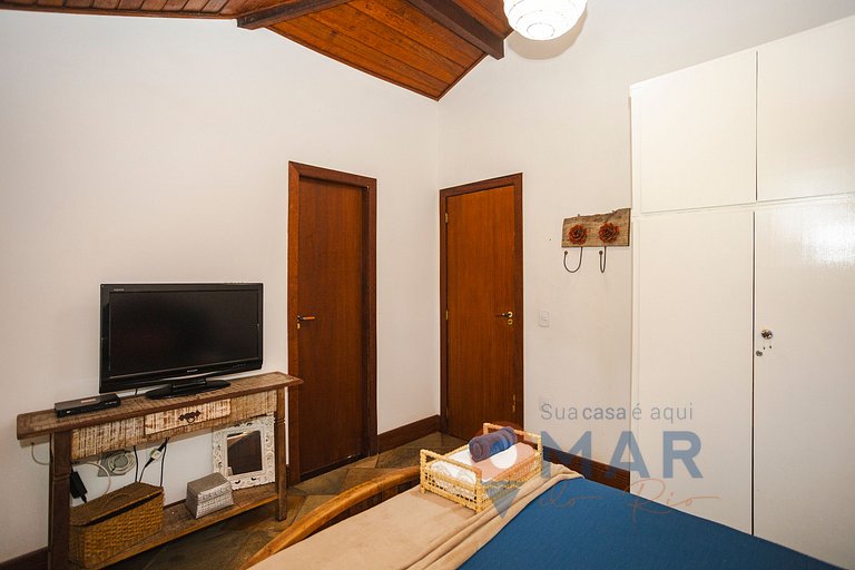 Casa en Búzios: 3 Dormitorios, Balcón y Garaje | VF32