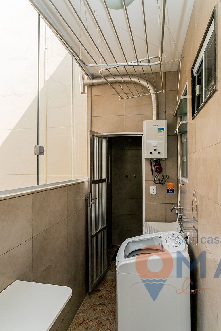 2-bedroom apartment 240m from Copacabana Beach | RP 186/1002