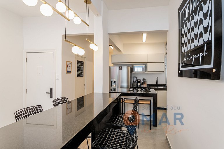 3 BDRs 150m from the Beach | NSC 1194/501