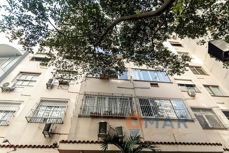 3 BDRs 150m from the Beach | NSC 1194/501