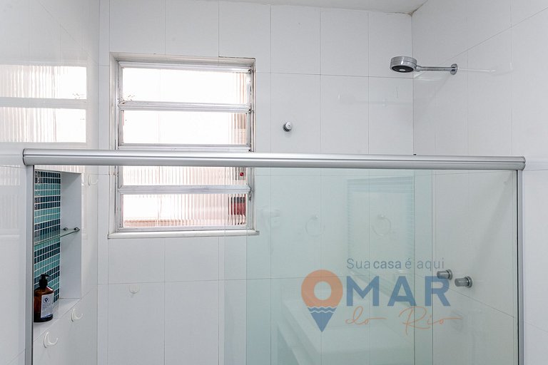 Apto de 2 hab a 240m de la playa de Copacabana | RP 186/702