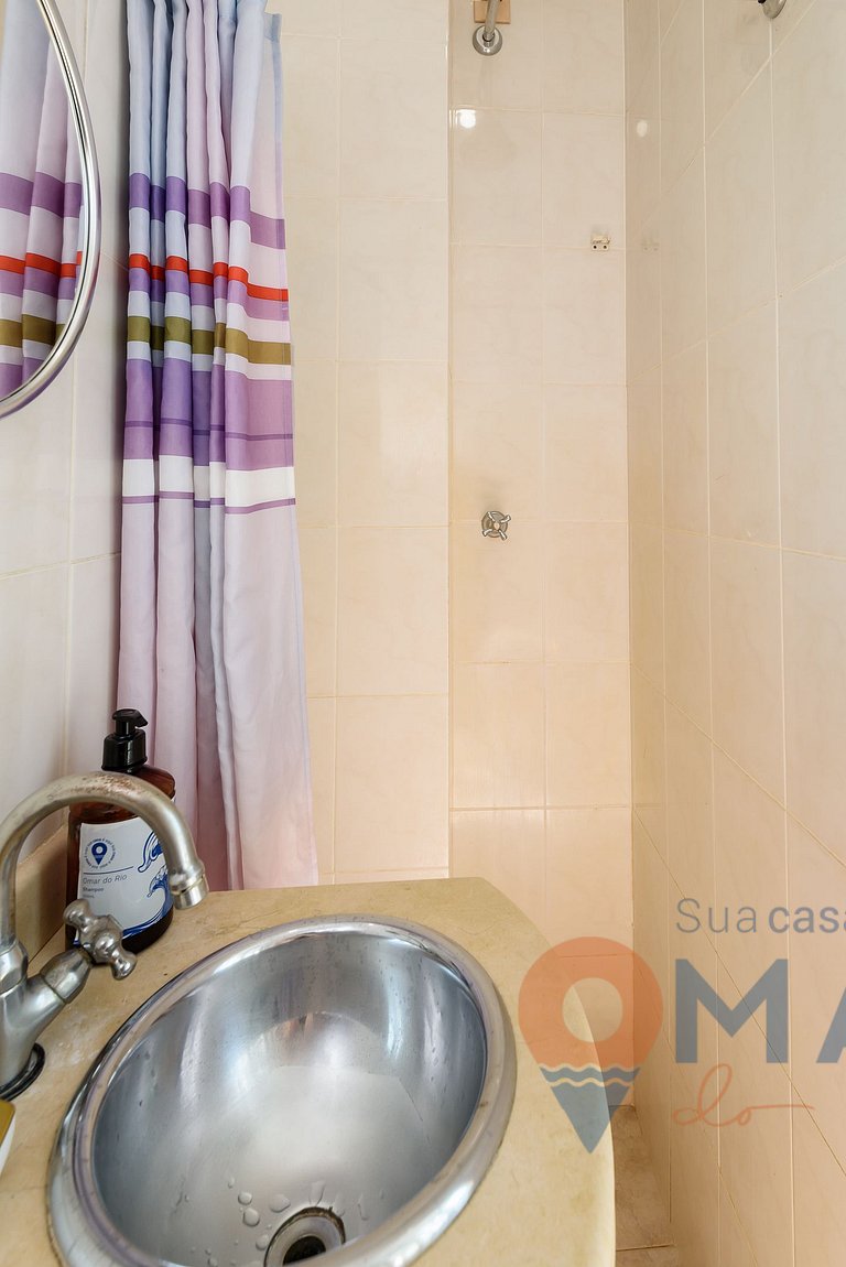 2 BDRs w/ view of Christ in Ipanema | VP 630/707