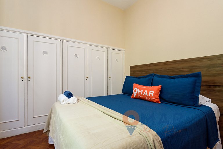 Classic and Luxurious 4BDR by the Sea | A 3484/301