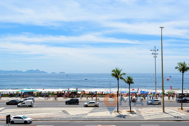 Classic and Luxurious 4BDR by the Sea | A 3484/301