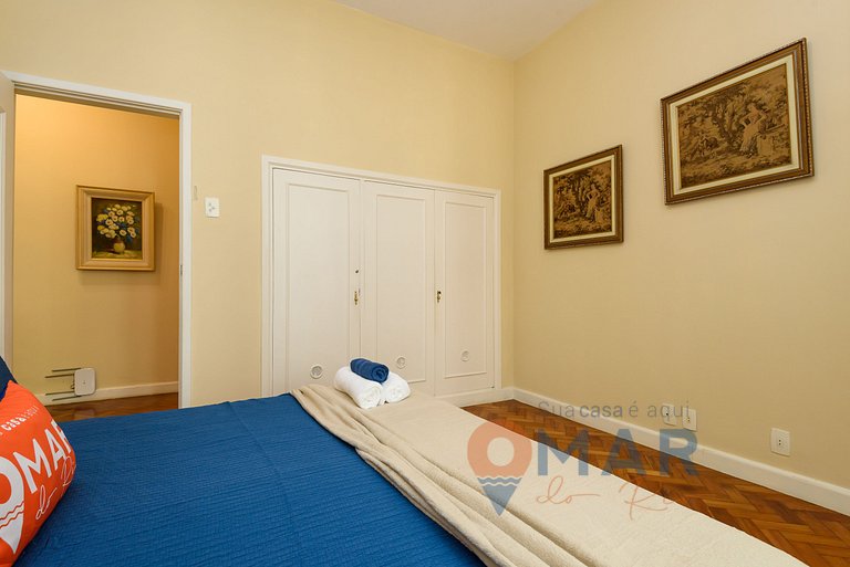 Classic and Luxurious 4BDR by the Sea | A 3484/301